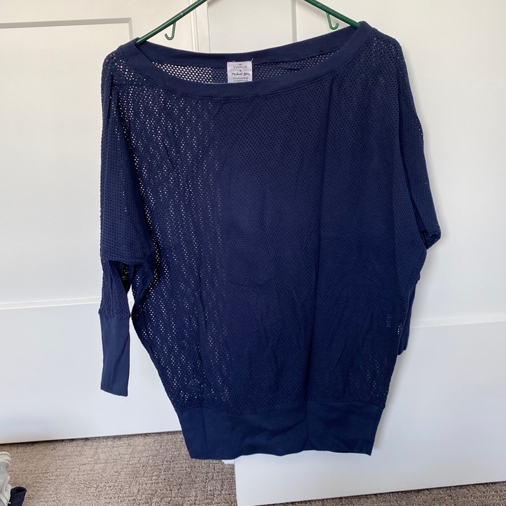 Navy mesh top with 3/4 length sleeves